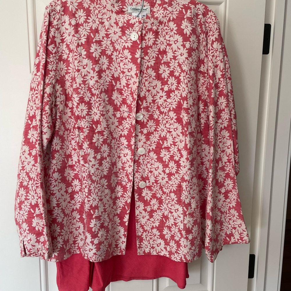 Original 2 pc Coldwater Creek coral linen skirt and jacket. Jacket 1x Skirt 2x.